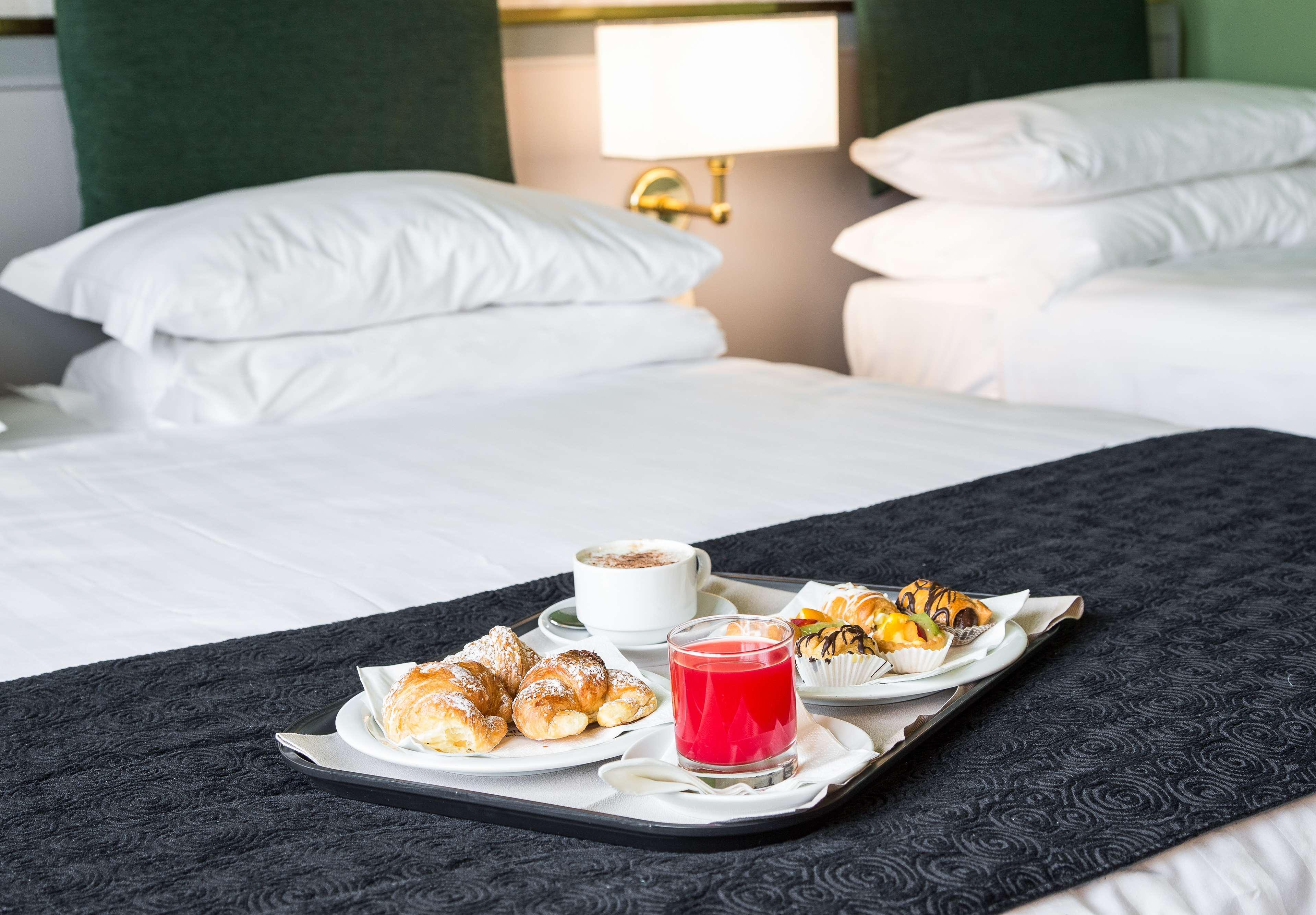 & Columbia Northeast By Ihg Hotel 3*