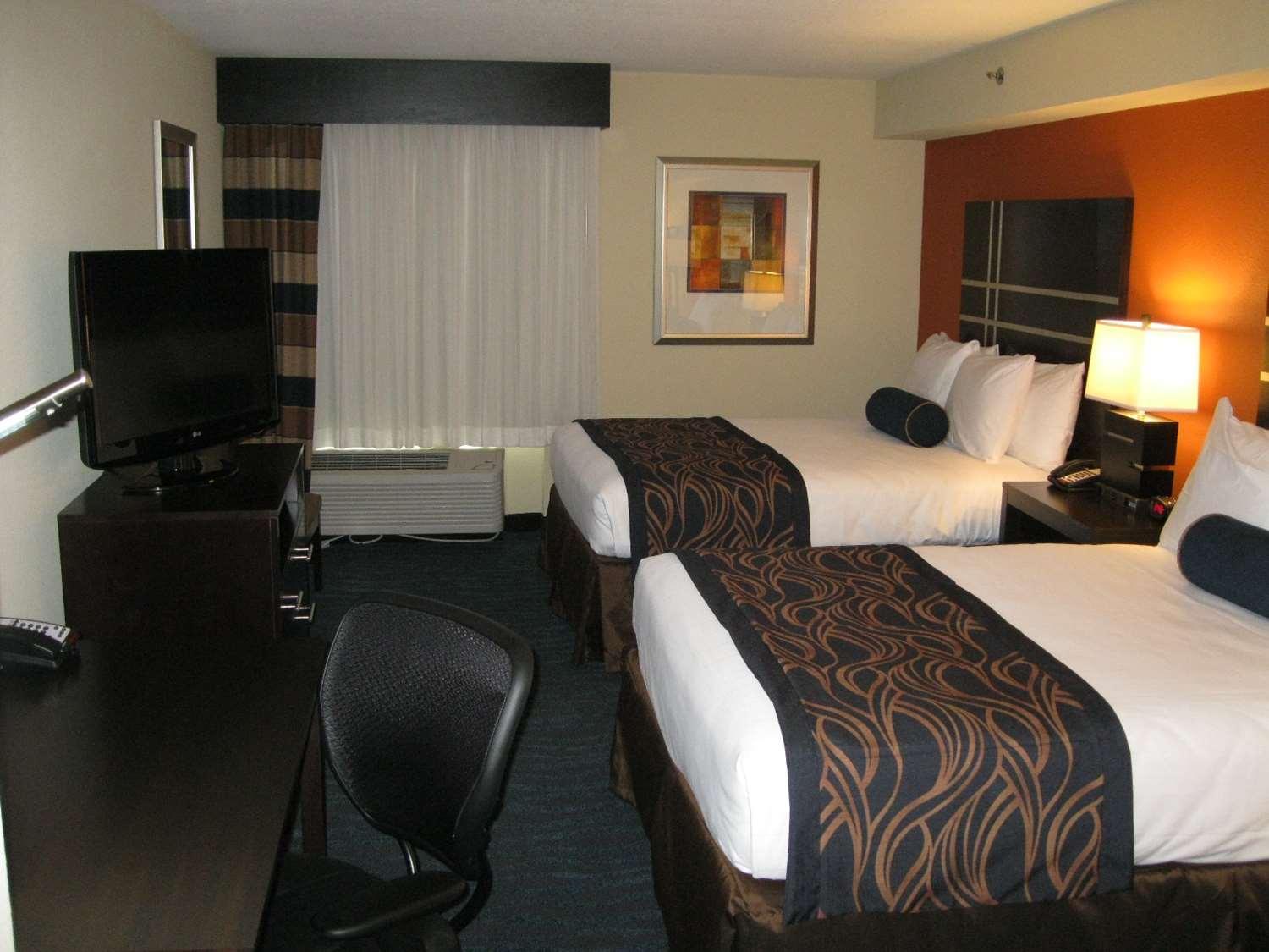 & Columbia Northeast By Ihg Hotel 3*